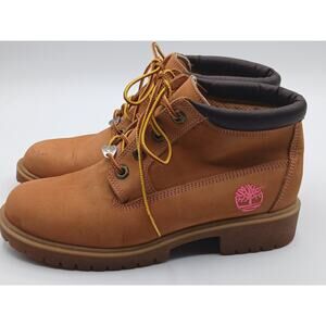 Women's Timberland Nellie Chukka Boots. Size 6. $85.